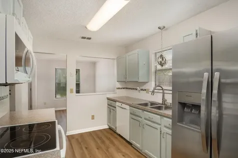7945 Amandas Crossing Drive E Jacksonville FL 32244