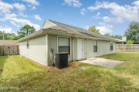 7945 Amandas Crossing Drive E Jacksonville FL 32244