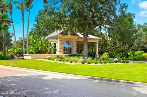 522 Port Charlotte Drive Ponte Vedra FL 32081