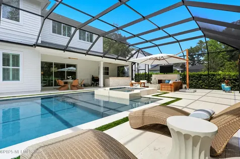 522 Port Charlotte Drive Ponte Vedra FL 32081