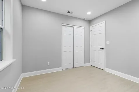 5422 Oak Forest Drive Jacksonville FL 32211