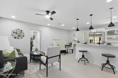 5422 Oak Forest Drive Jacksonville FL 32211