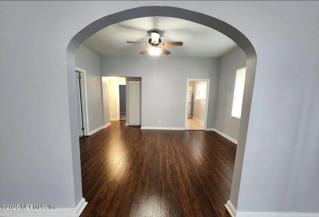 1238 Cleveland Street Jacksonville FL 32209