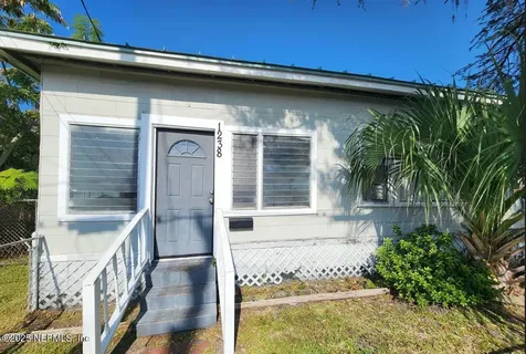 1238 Cleveland Street Jacksonville FL 32209