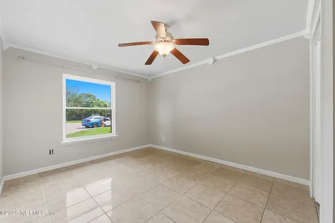 5253 Alloaks Court Jacksonville FL 32258