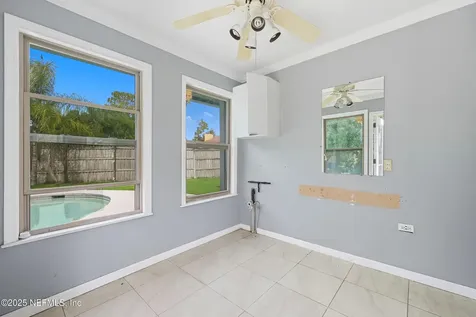 5253 Alloaks Court Jacksonville FL 32258