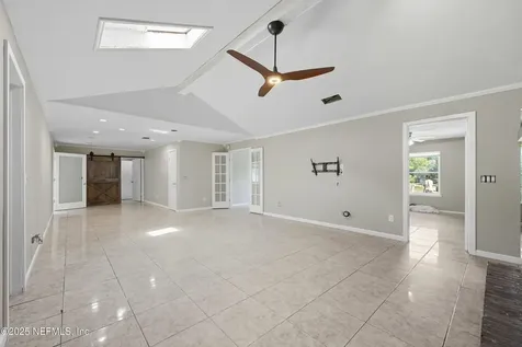 5253 Alloaks Court Jacksonville FL 32258