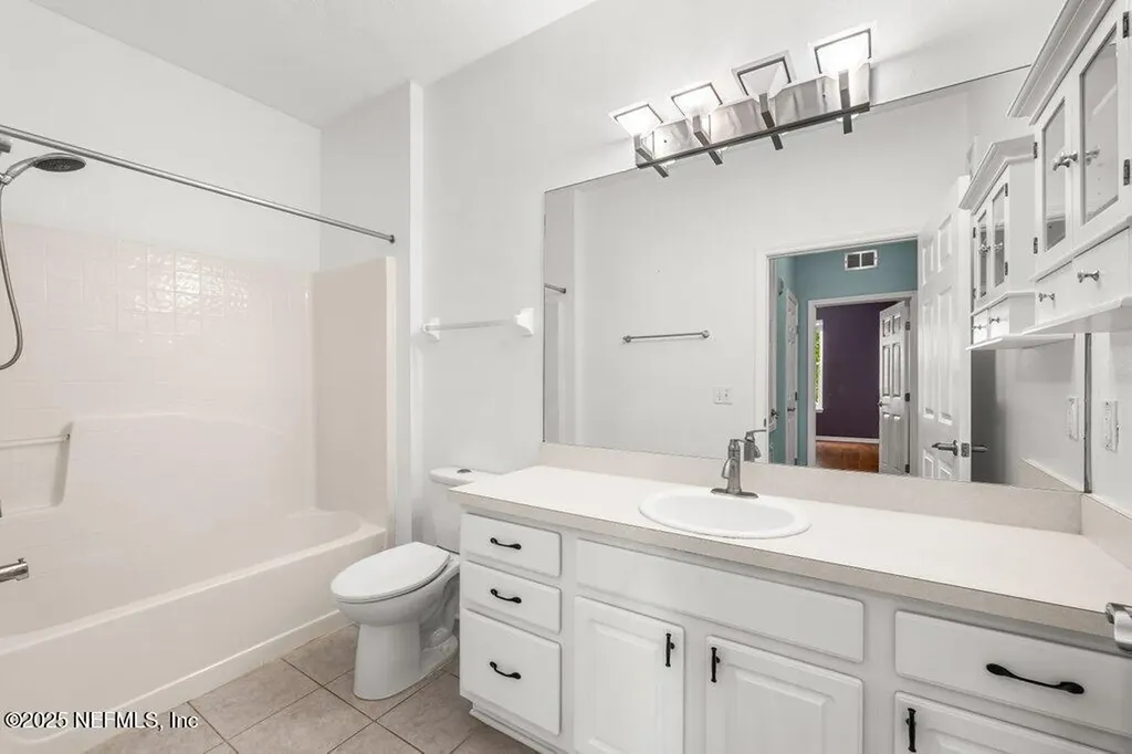 7801 Point Meadows Drive Jacksonville FL 32256