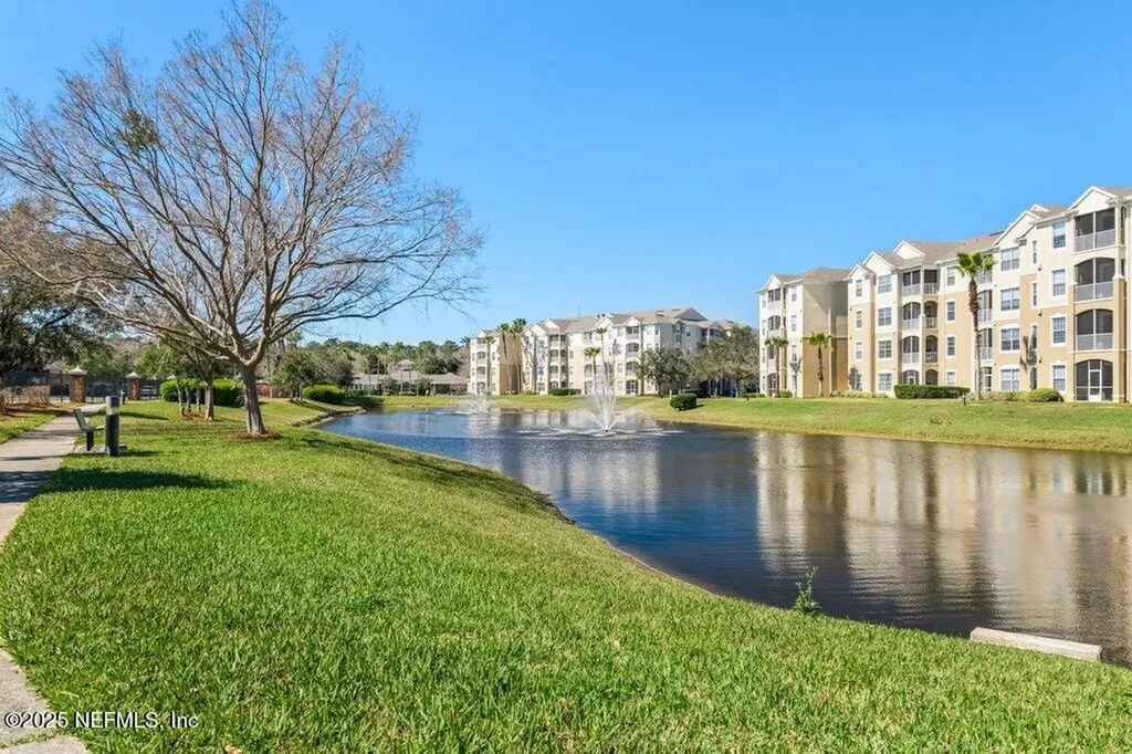 7801 Point Meadows Drive Jacksonville FL 32256