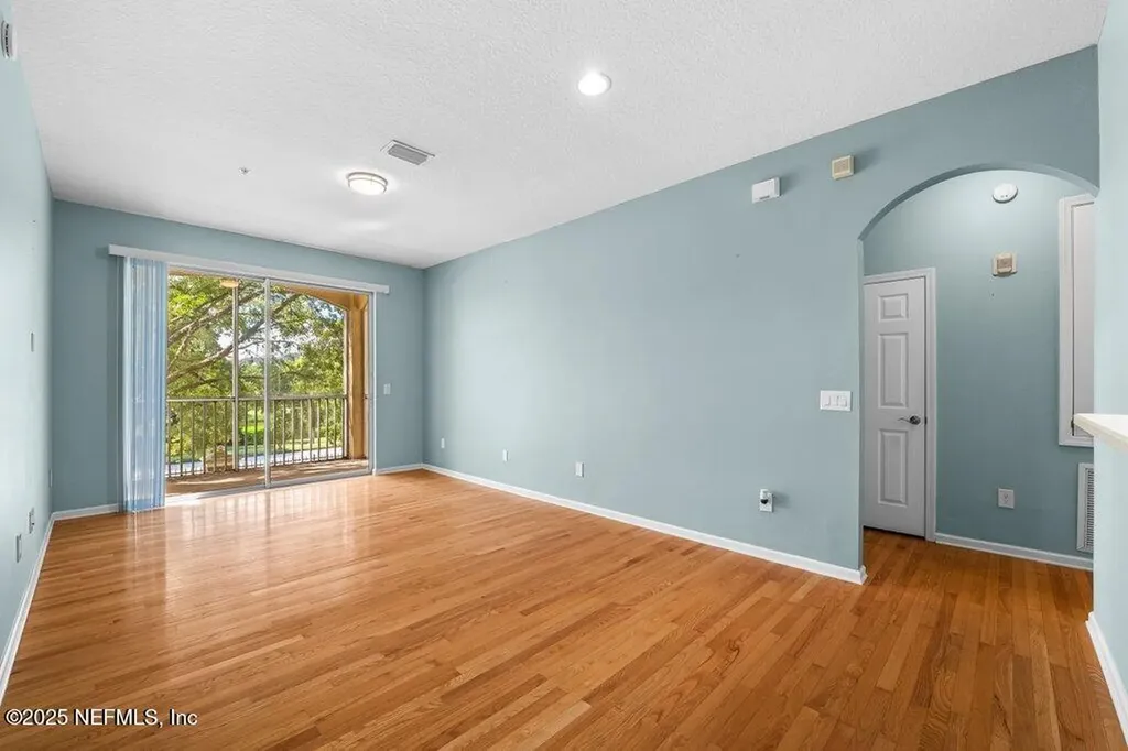 7801 Point Meadows Drive Jacksonville FL 32256