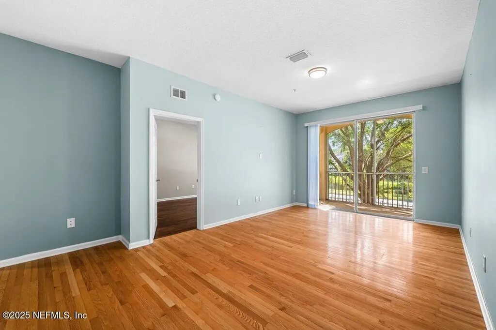 7801 Point Meadows Drive Jacksonville FL 32256