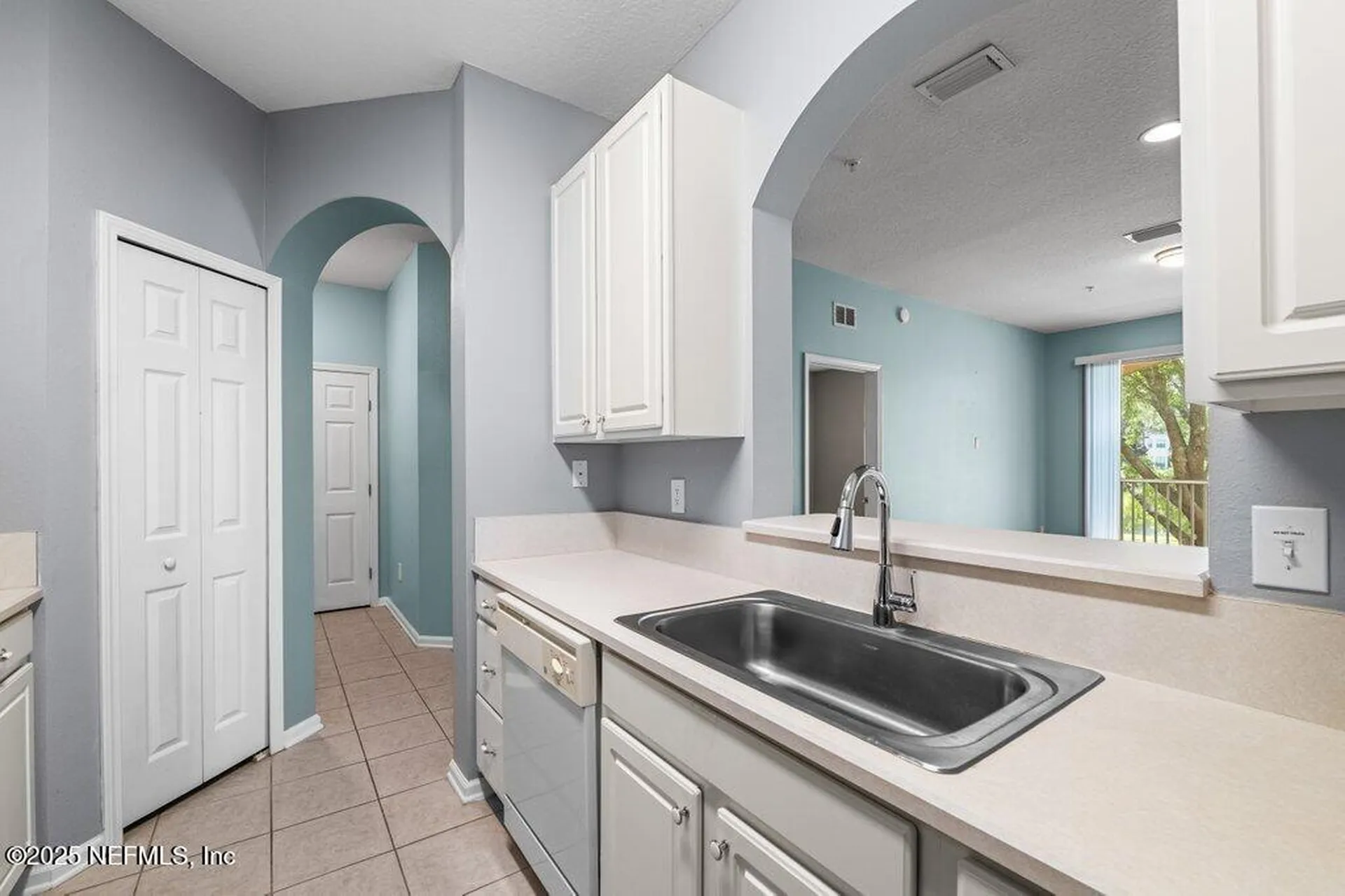 7801 Point Meadows Drive Jacksonville FL 32256