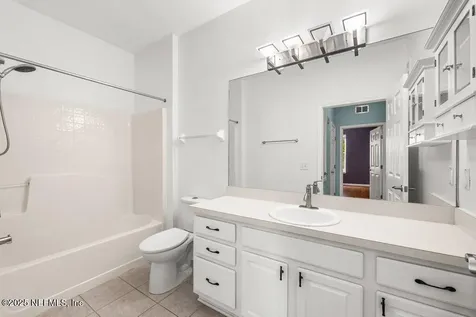 7801 Point Meadows Drive Jacksonville FL 32256