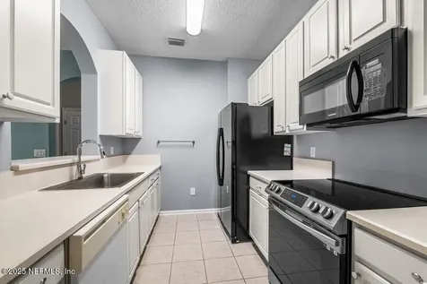 7801 Point Meadows Drive Jacksonville FL 32256