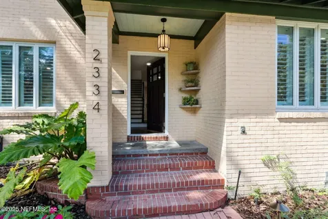 2334 Broadmoor Lane Jacksonville FL 32207