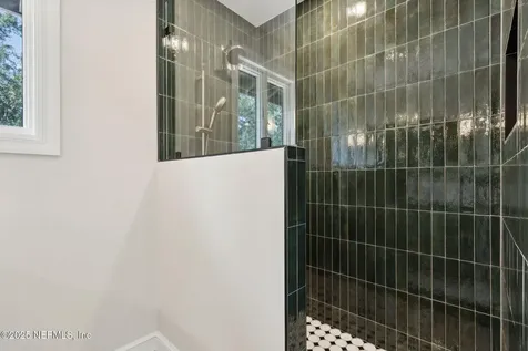 2334 Broadmoor Lane Jacksonville FL 32207