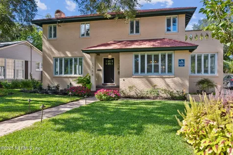 2334 Broadmoor Lane Jacksonville FL 32207