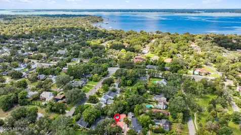 2334 Broadmoor Lane Jacksonville FL 32207