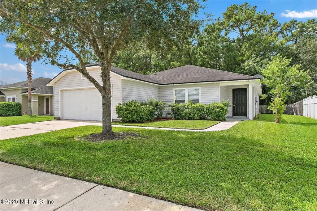 1051 Morning Light Road Jacksonville FL 32218