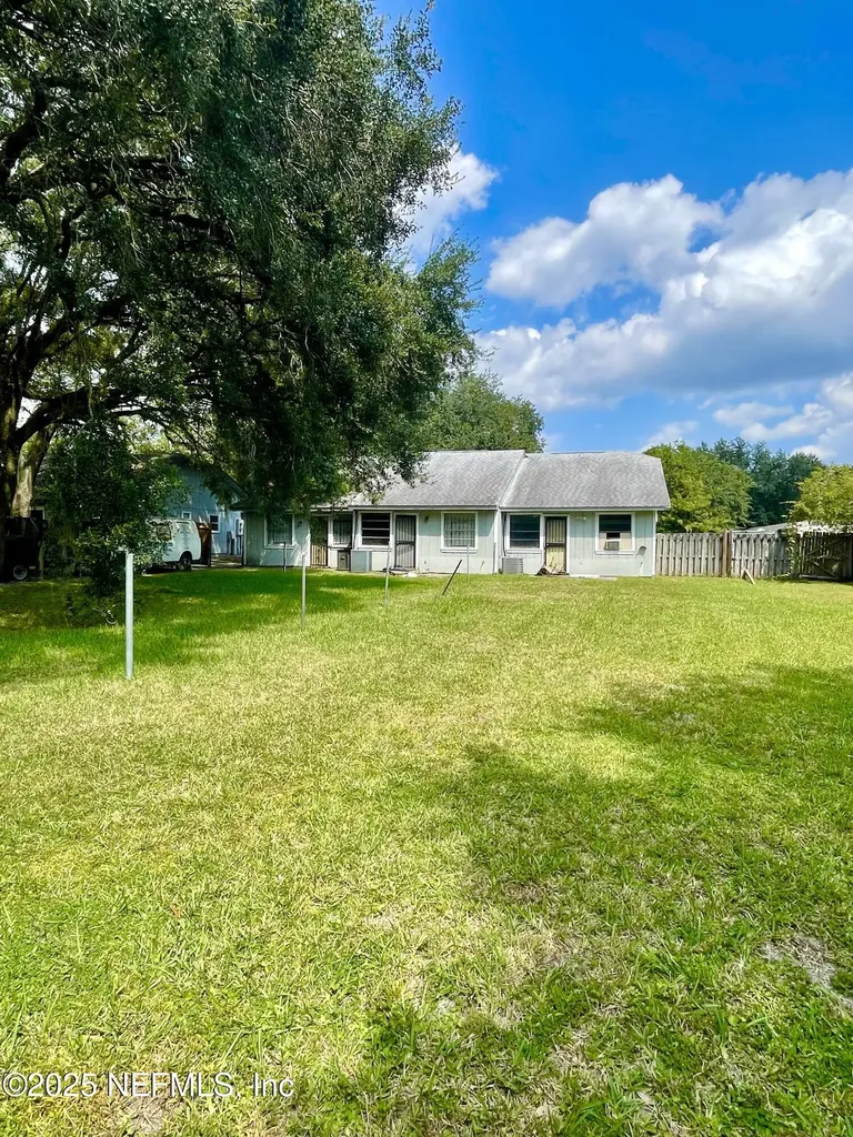 4136, 4138 & 4140 Lorenzo Court Jacksonville FL 32208