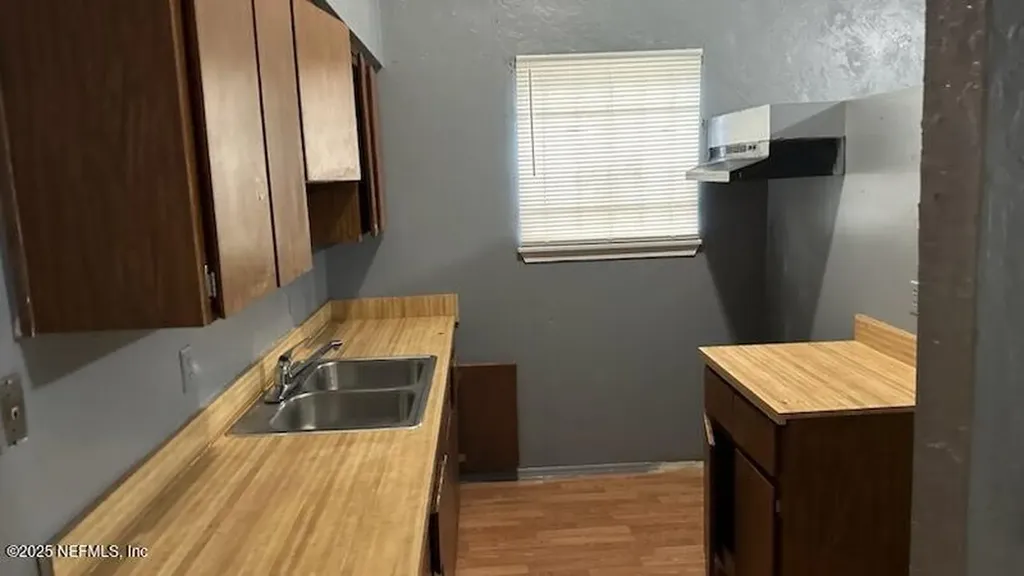 4136, 4138 & 4140 Lorenzo Court Jacksonville FL 32208