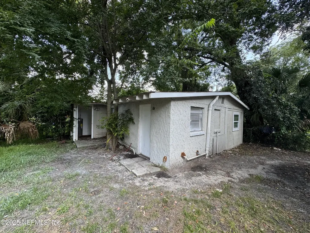 1453 14th Street W Jacksonville FL 32209