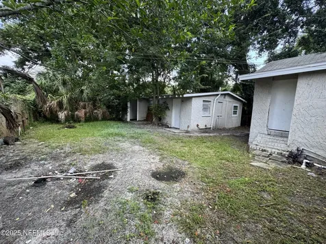 1453 14th Street W Jacksonville FL 32209