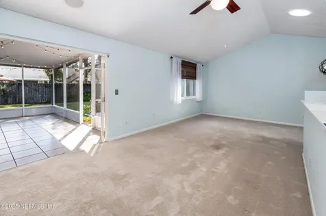 10247 Pine Breeze Road W Jacksonville FL 32257