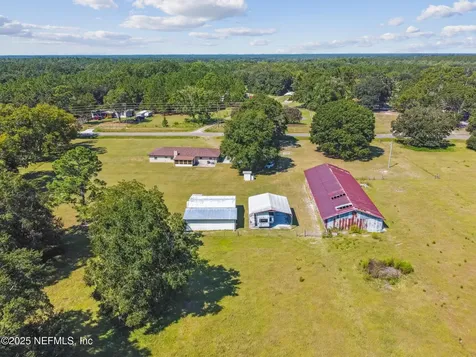 24033 County Road 121 Hilliard FL 32046