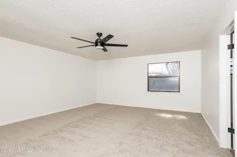 5228 Gathering Oaks Court W Jacksonville FL 32258