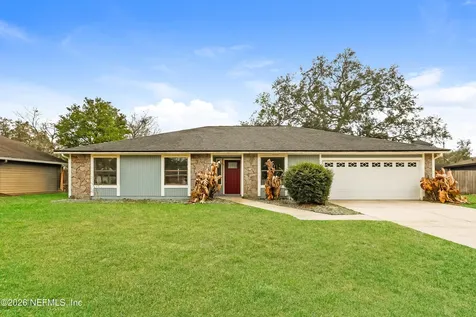 5228 Gathering Oaks Court W Jacksonville FL 32258