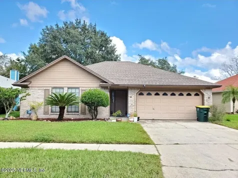 7589 Fawn Lake Drive S Jacksonville FL 32256