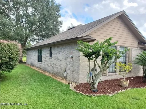 7589 Fawn Lake Drive S Jacksonville FL 32256