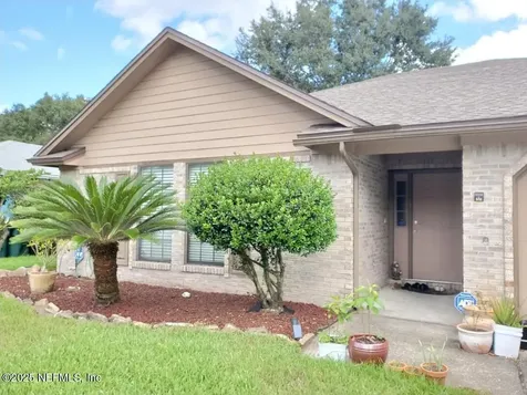7589 Fawn Lake Drive S Jacksonville FL 32256