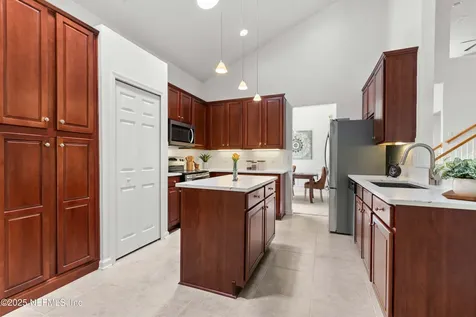 9181 Rosewater Lane Jacksonville FL 32256
