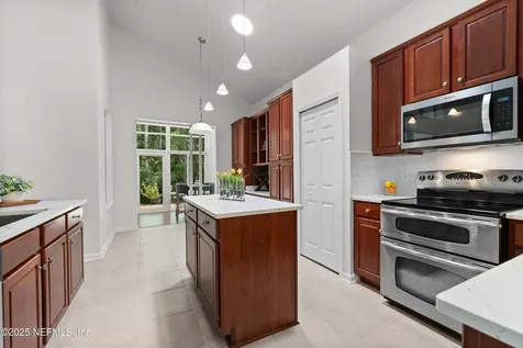 9181 Rosewater Lane Jacksonville FL 32256