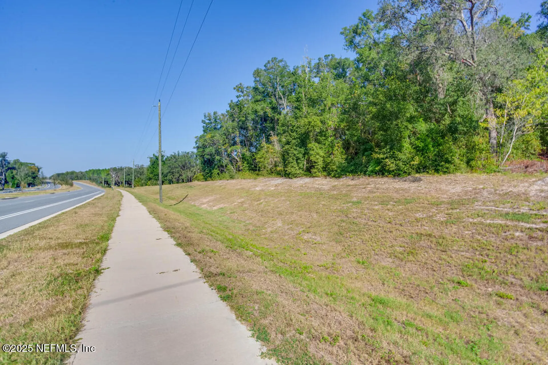 1926 State Road 20 Hawthorne FL 32640