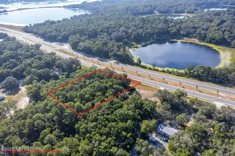 1926 State Road 20 Hawthorne FL 32640