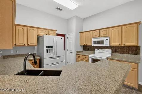 12360 Brighton Bay Trail N Jacksonville FL 32246