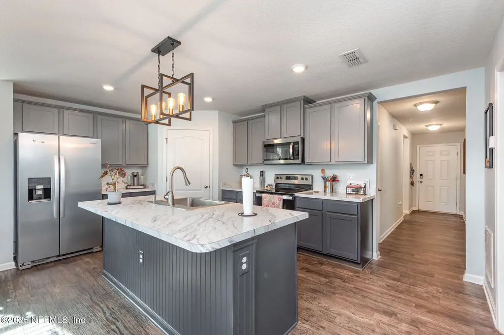 2267 Pebble Point Drive Green Cove Springs FL 32043