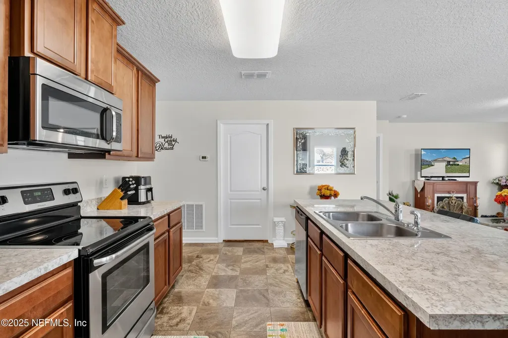 3327 Canyon Falls Drive Green Cove Springs FL 32043