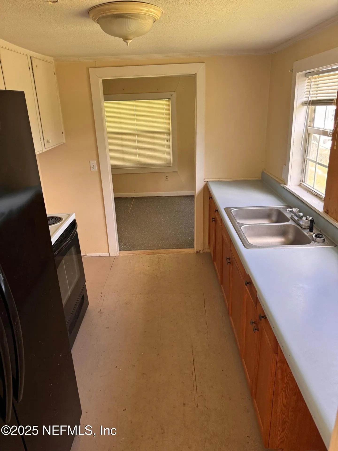 45112 Second Avenue Callahan FL 32011