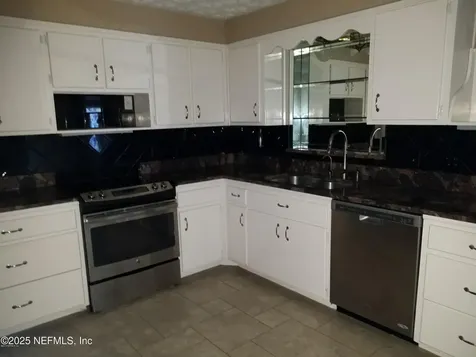 2696 Tina Lane Middleburg FL 32068