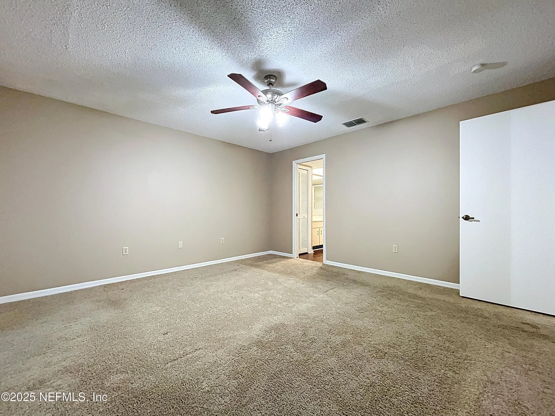 2020 Lakeview Drive Clearwater FL 33763