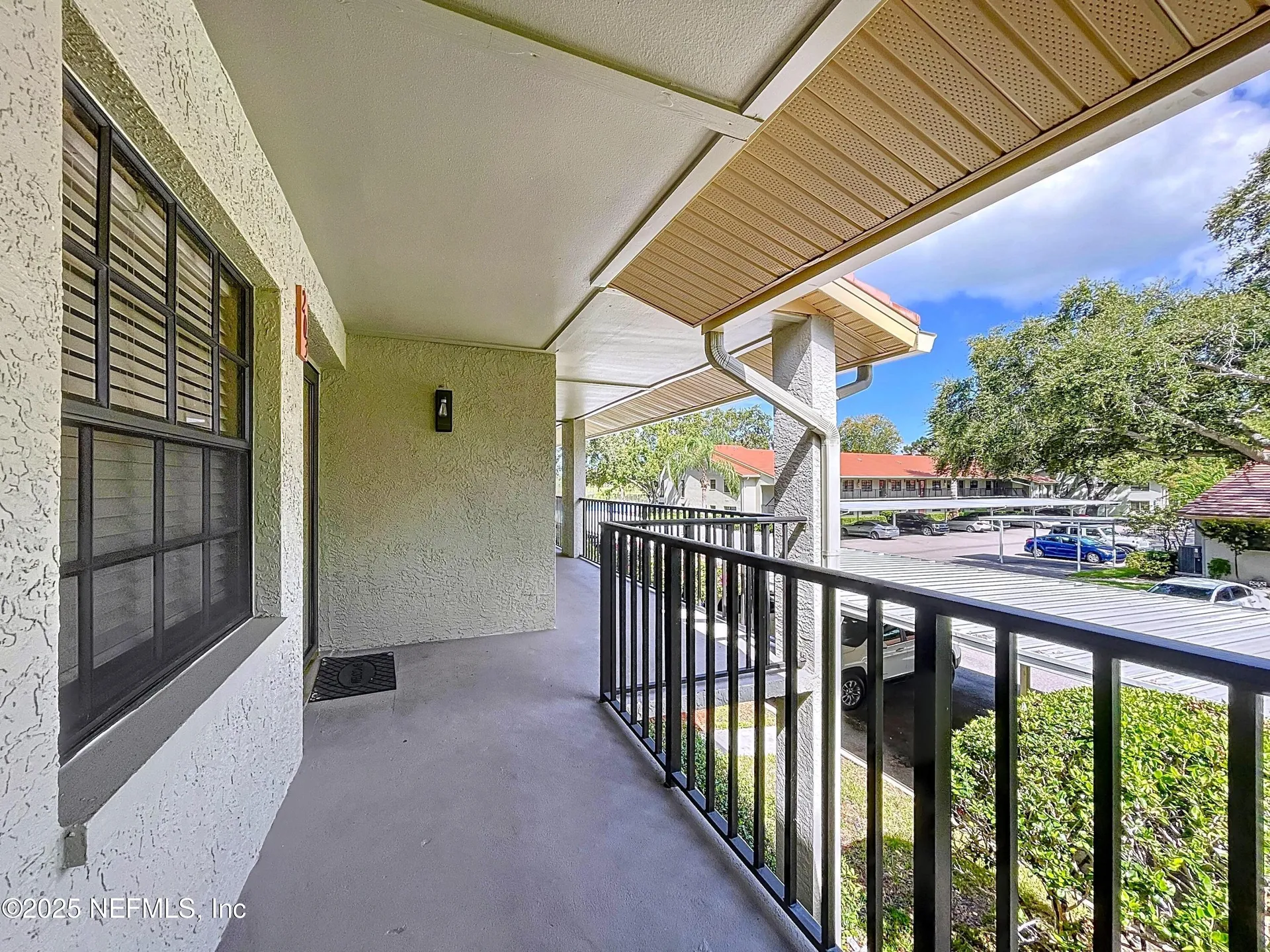 2020 Lakeview Drive Clearwater FL 33763