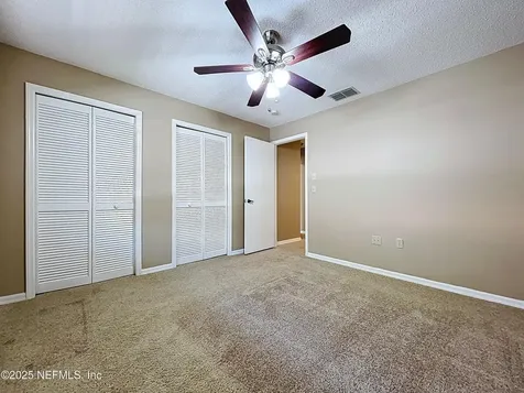 2020 Lakeview Drive Clearwater FL 33763