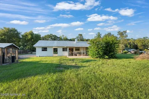 6582 Hamilton Crews Road Macclenny FL 32040
