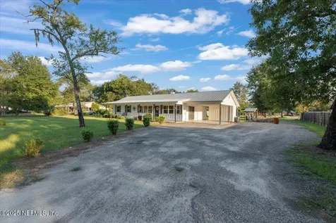 6582 Hamilton Crews Road Macclenny FL 32040