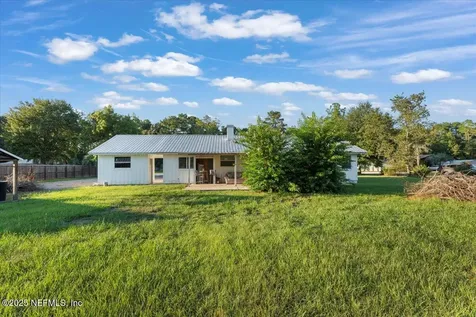 6582 Hamilton Crews Road Macclenny FL 32040