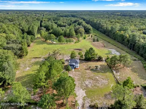 8734 NW 219th Street Starke FL 32091